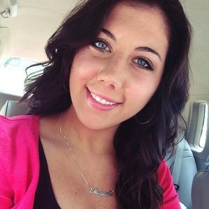 Meet your Posher, Megan